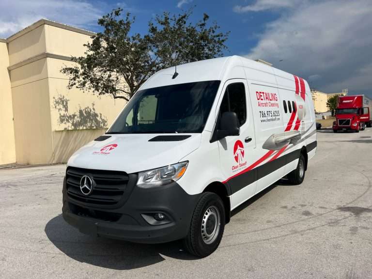 Clean Takeoff commercial vehicle lettering project, photo 5 of 7