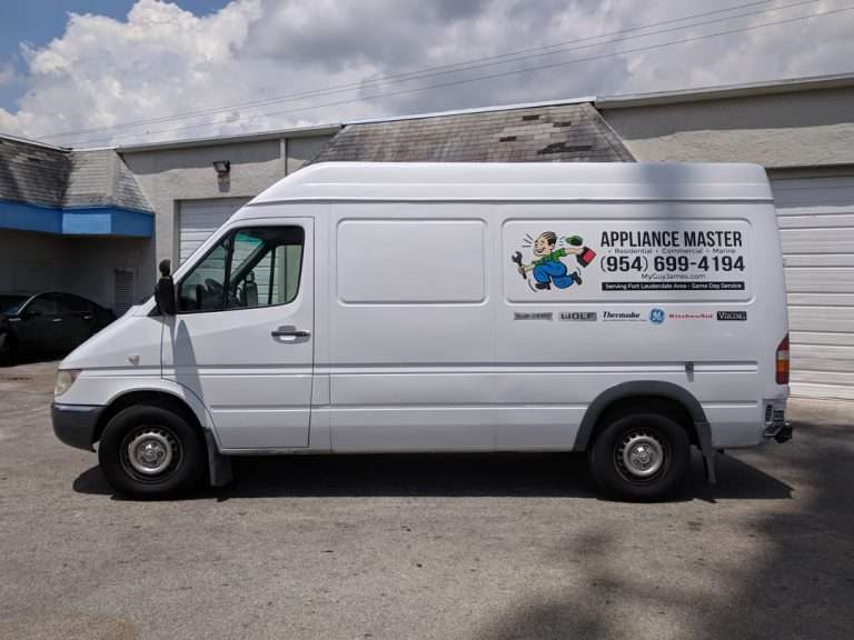 Appliance Master commercial vehicle lettering project, photo 1 of 4